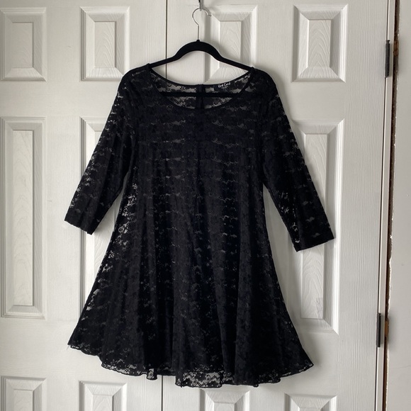 Black Lace Dress/Tunic - Picture 2 of 3